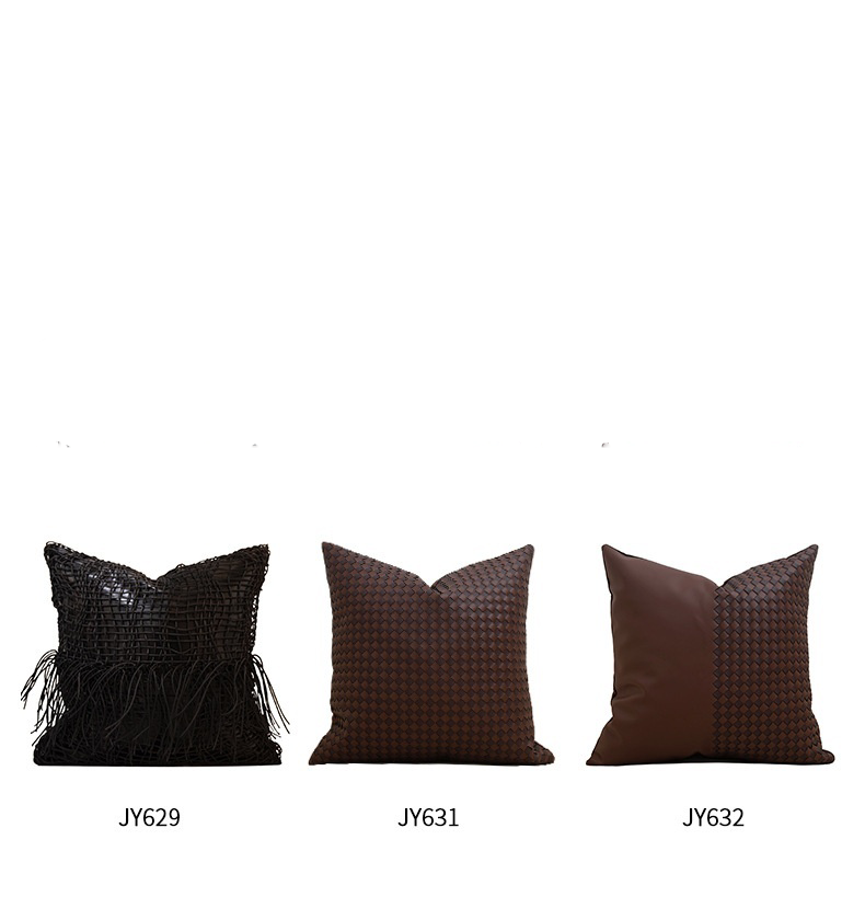 "Housse 45x45cm en lin et soie - motifs géométriques dorés pour intérieur d'exception • Made in France"