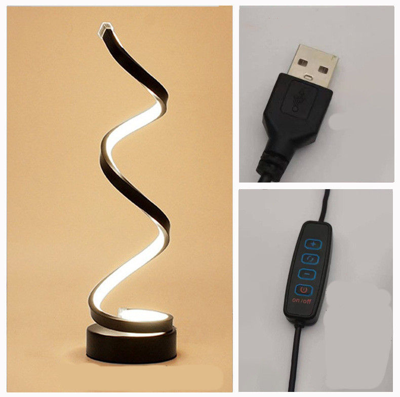 "Branchement USB de la veilleuse spirale - alimentation simple sans adaptateur"