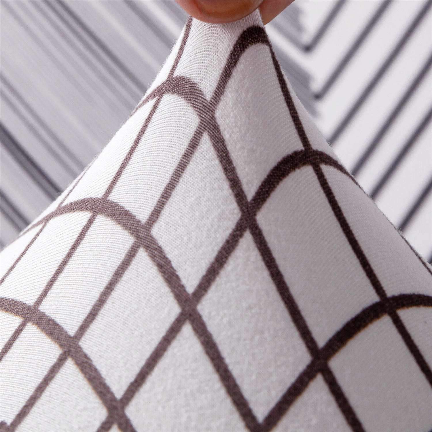 Texture respirante et anti-poils de la housse de canapé - tissu élastique et durable